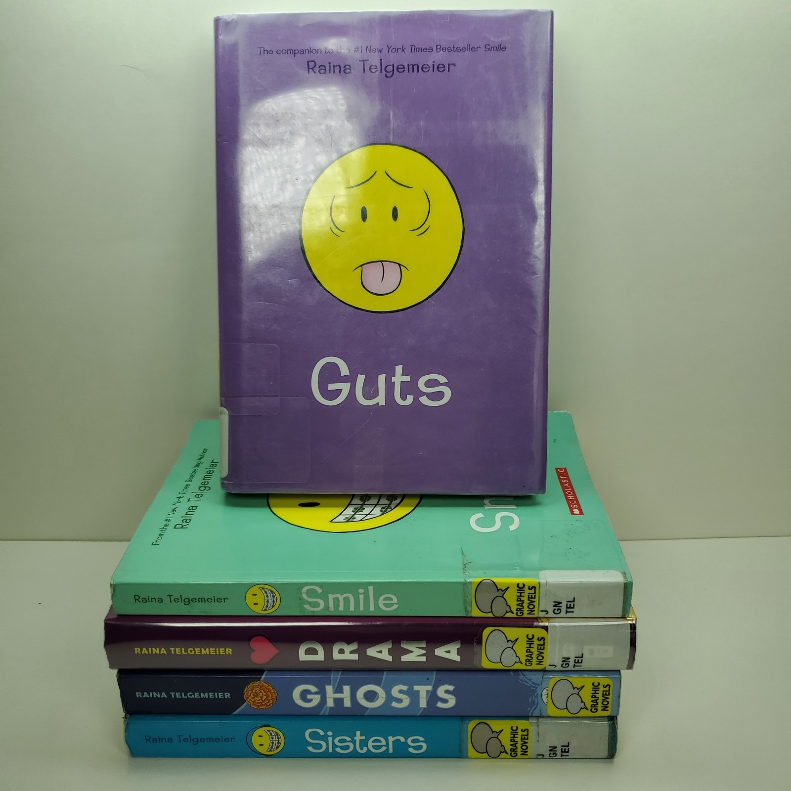 5 RAINA TELGEMEIER Graphic Novels ~ GUTS ~ SMILE ~ GHOSTS ~ SISTERS ~ DRAMA