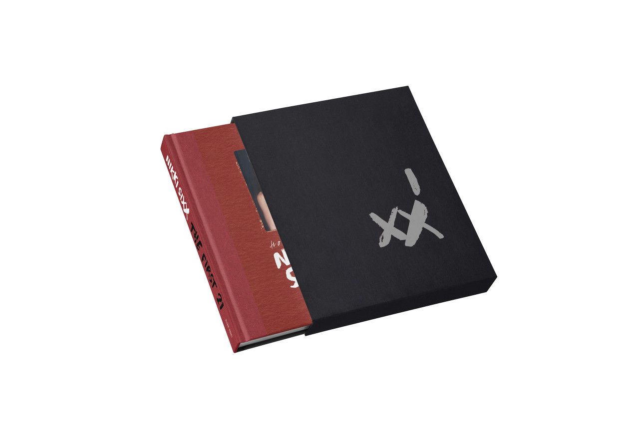 The First 21: How I Became Nikki Sixx [Premium Deluxe Slipcase Edition]