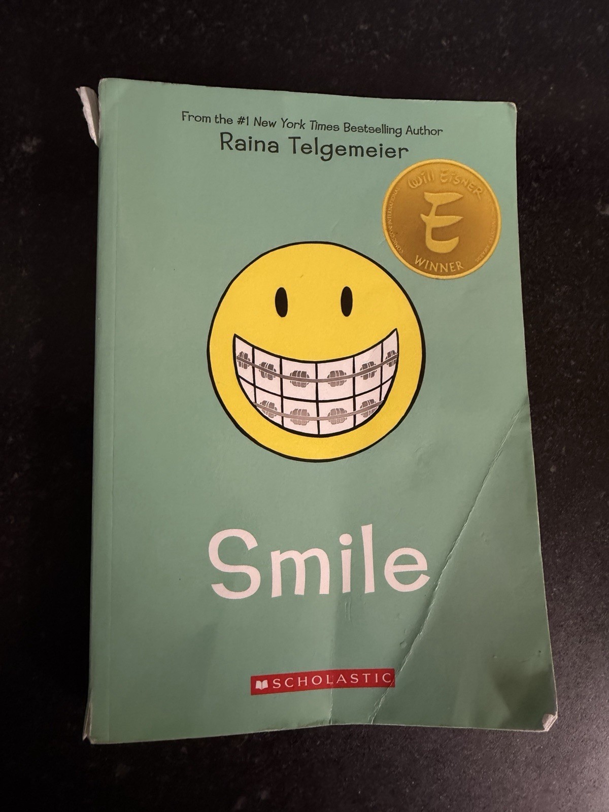Raina Telgemeier 5 Book Lot Smile Sisters Guts Drama Ghosts Graphic Novels