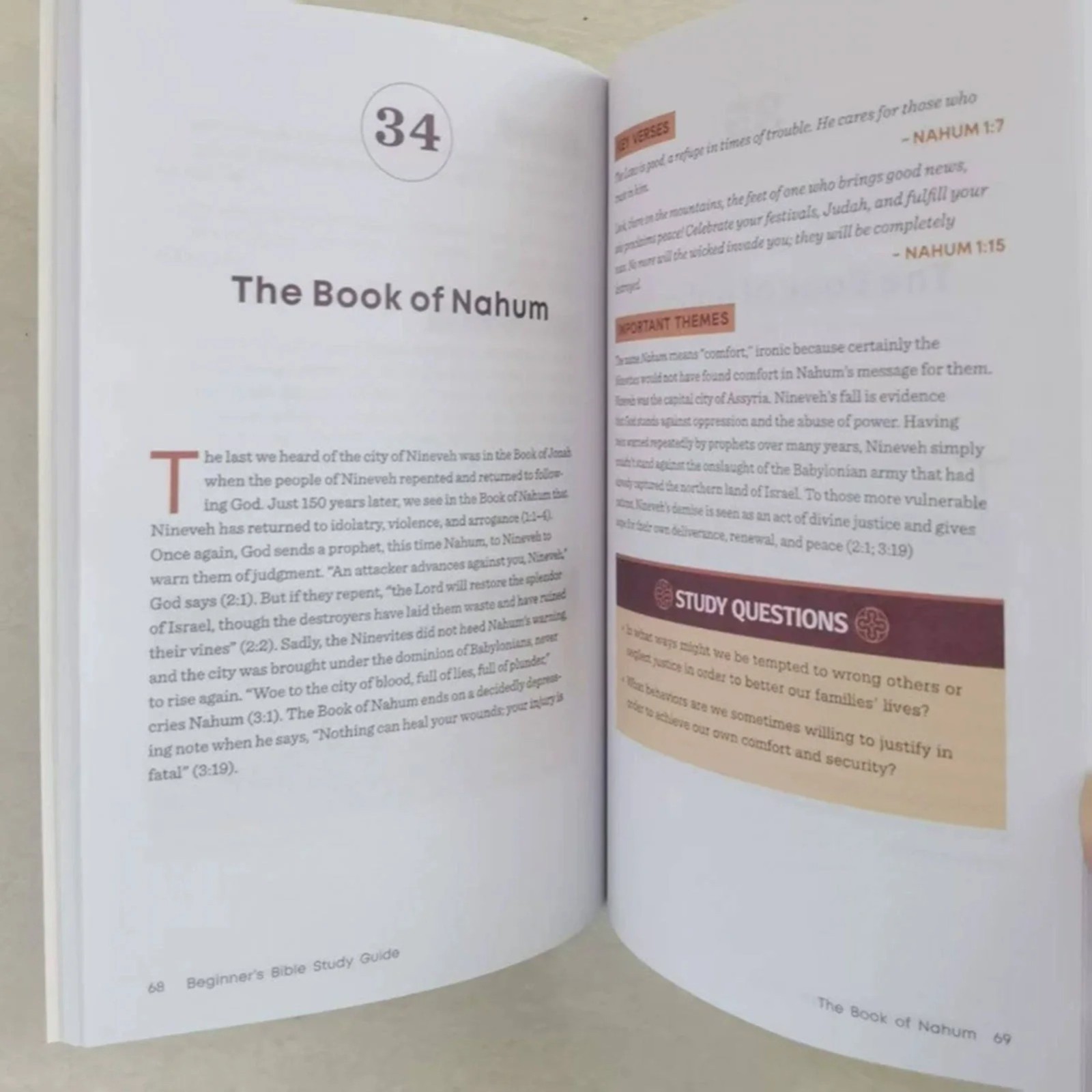 The Beginner’s Bible Study Guide: An Introduction to All 66 Books of the Bible