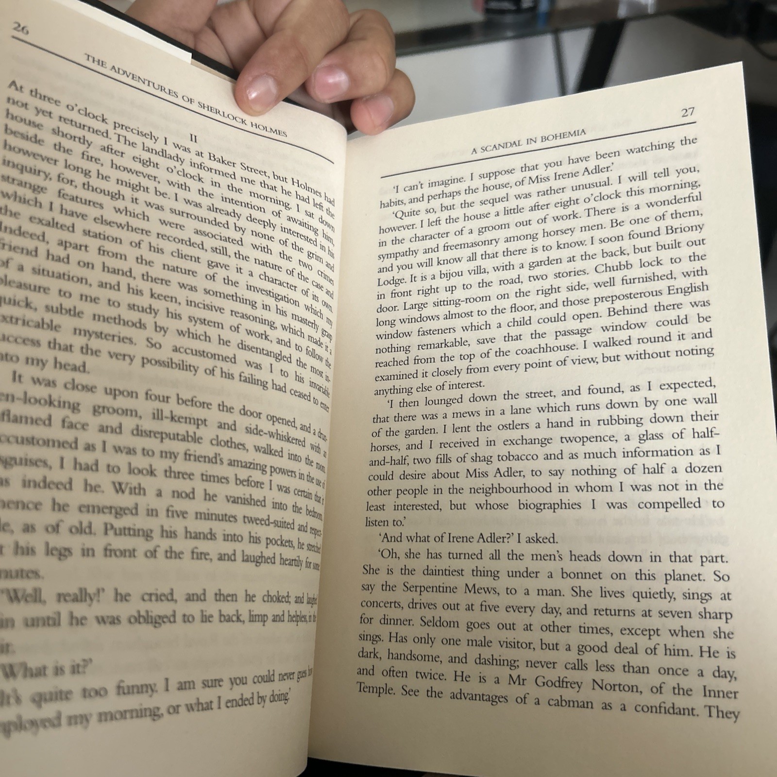 The Adventures of Sherlock Holmes by Sir Arthur Conan Doyle – B&N Classics HCDJ