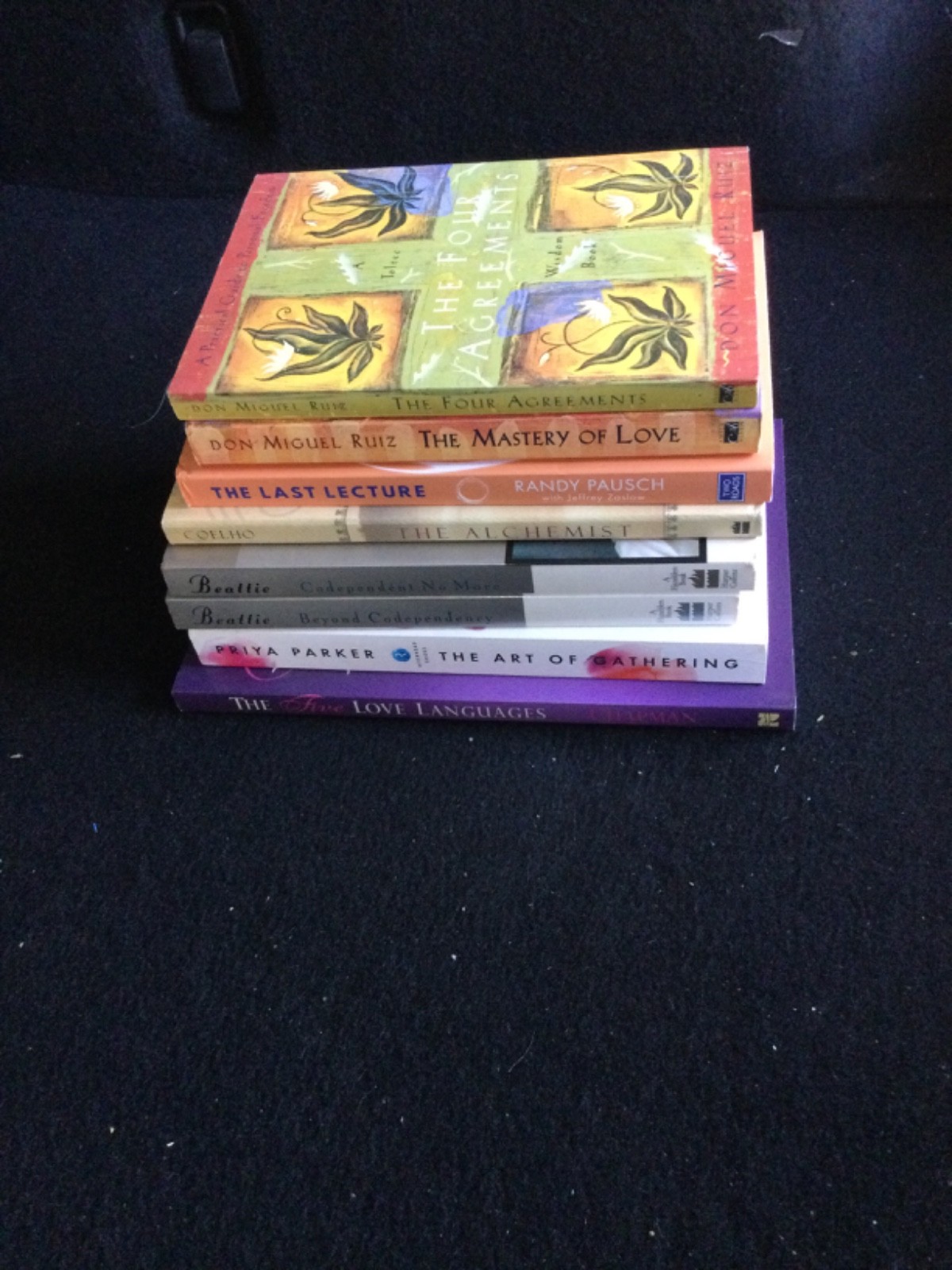 8 Bestselling PB Bks-Mastery of Love/Four Agreements/Alchemist/Last Lecture&More