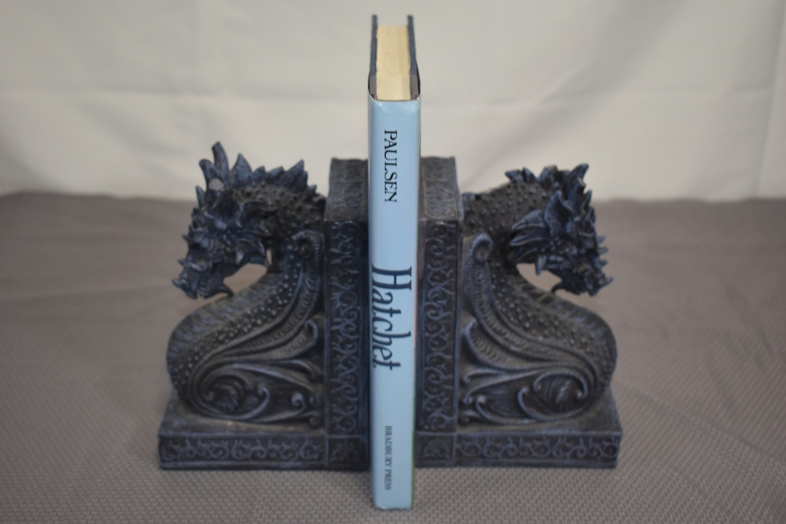 Hatchet by Gary Paulsen (1987, Hardcover, 1st Edition/8th Printing, signed)