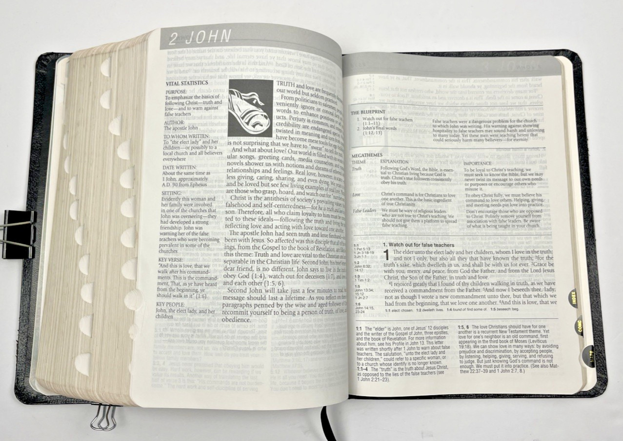 Life Application Study Bible KJV Large Print Black Bonded Leather Tyndale