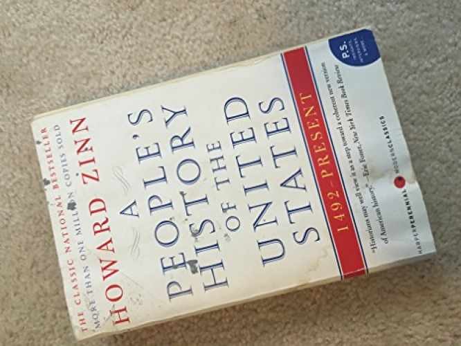 A People’s History of the United States: 1492 – Paperback, by Zinn Howard – Good