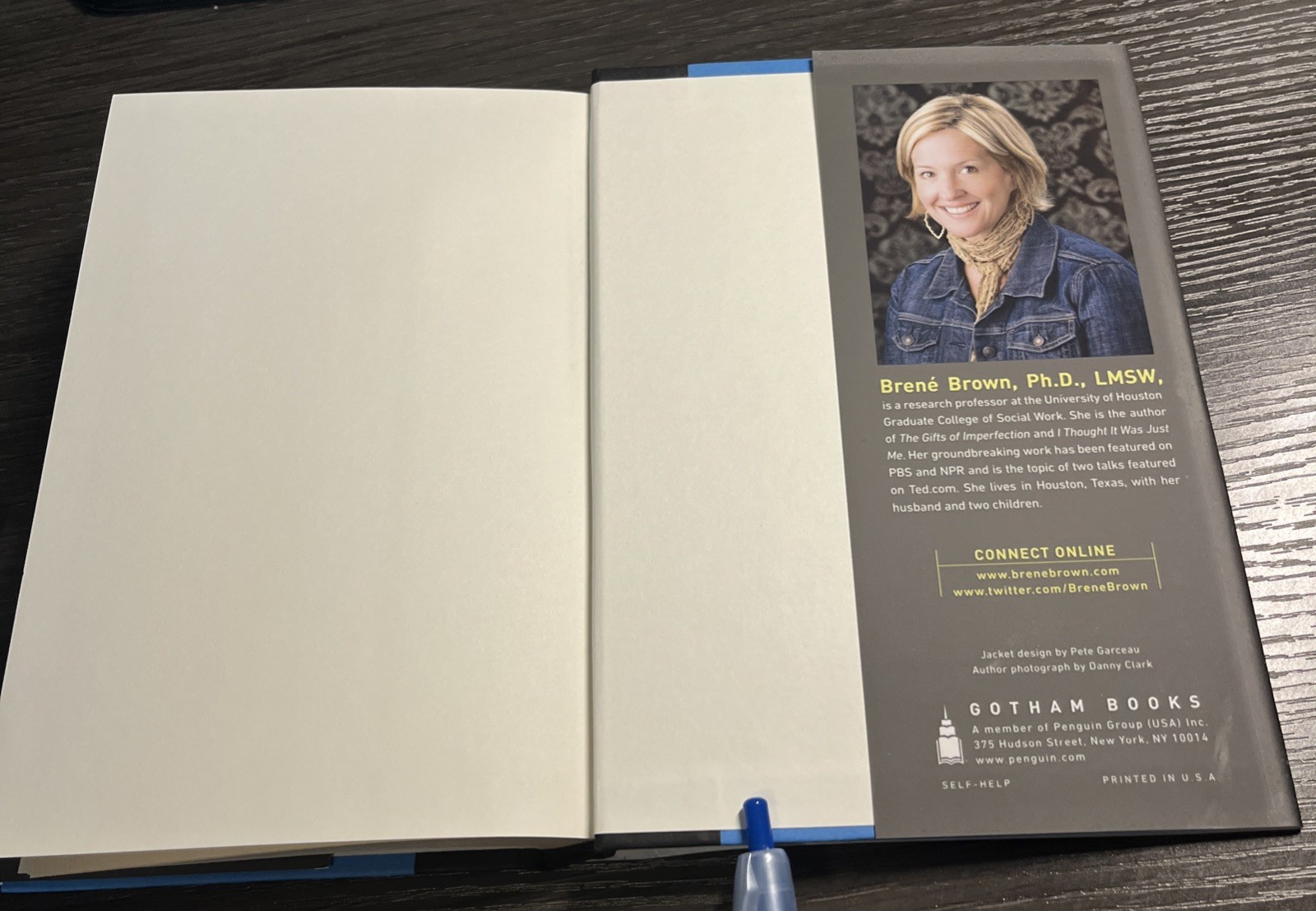DARING GREATLY By Beene Brown- 1ST EDITION/ 1ST PRINTING SIGNED. Very good