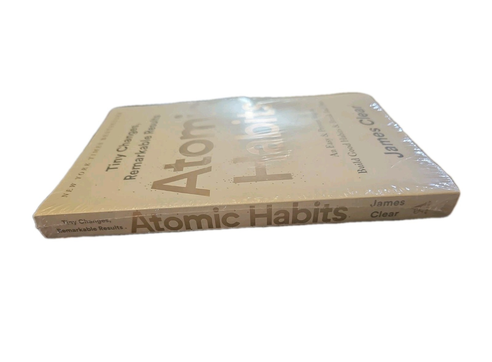 “Atomic Habits” by James Clear Build Good Habits Brand New