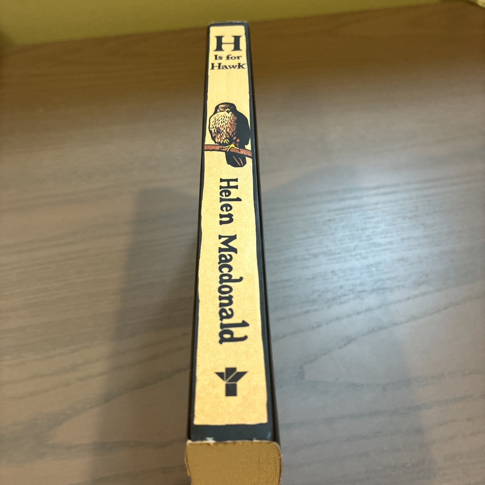 H Is for Hawk by Helen Macdonald (2016, Trade Paperback) Nature Birds Memoir