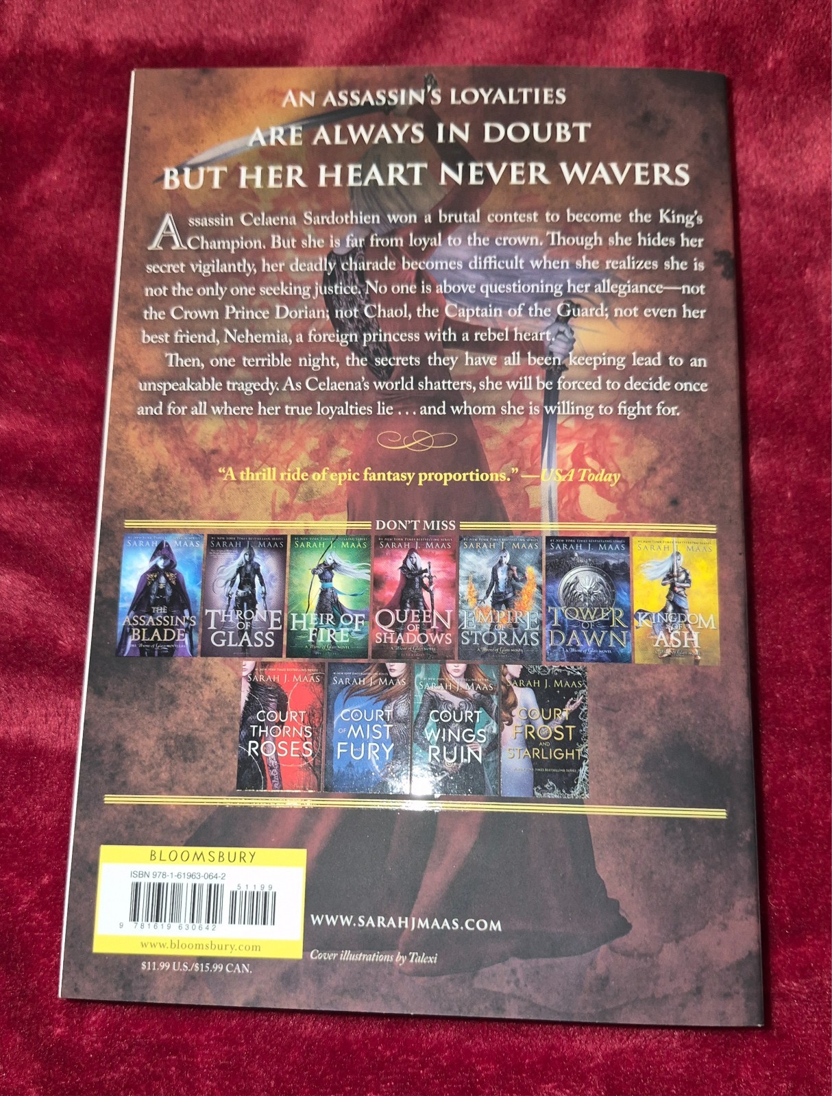 Throne of Glass CROWN OF MIDNIGHT TRADE PAPERBACK Sarah J Maas FANTASY oop cover