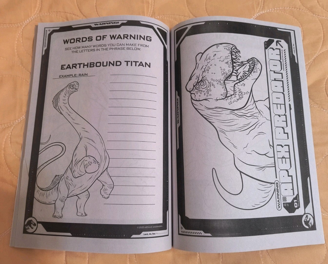 Jurassic World Dinosaurs Coloring/Activity Book with Tear/Share Pages 🆕🆓ship!