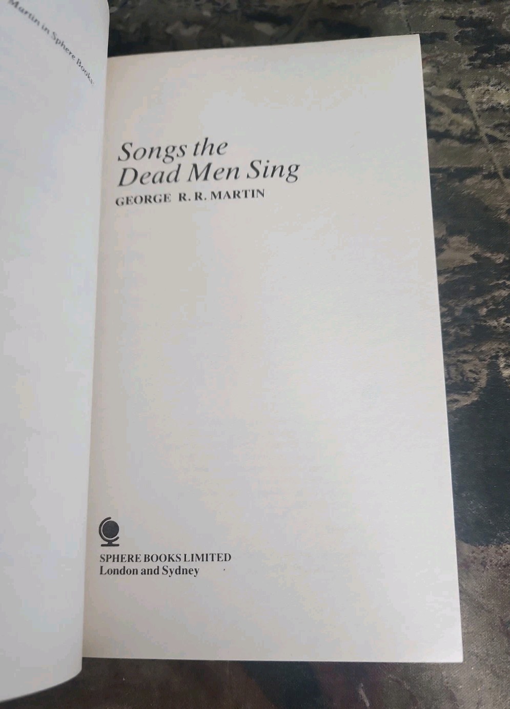 VTG 1983 SONGS THE DEAD MEN SING GEORGE R.R. MARTIN SPHERE PAPERBACK BOOK GOT