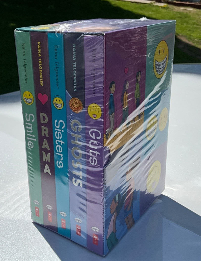 Raina Telgemeier Collection Box Set (Smile, Drama, Sisters, Ghosts, Guts) New!