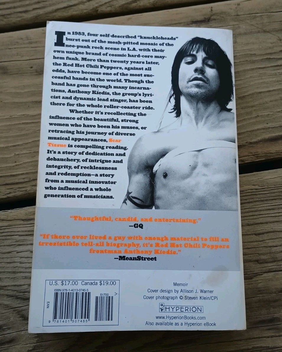 Scar Tissue Paperback Book RHCP Red Hot Chili Peppers Anthony Kiedis & Larry S
