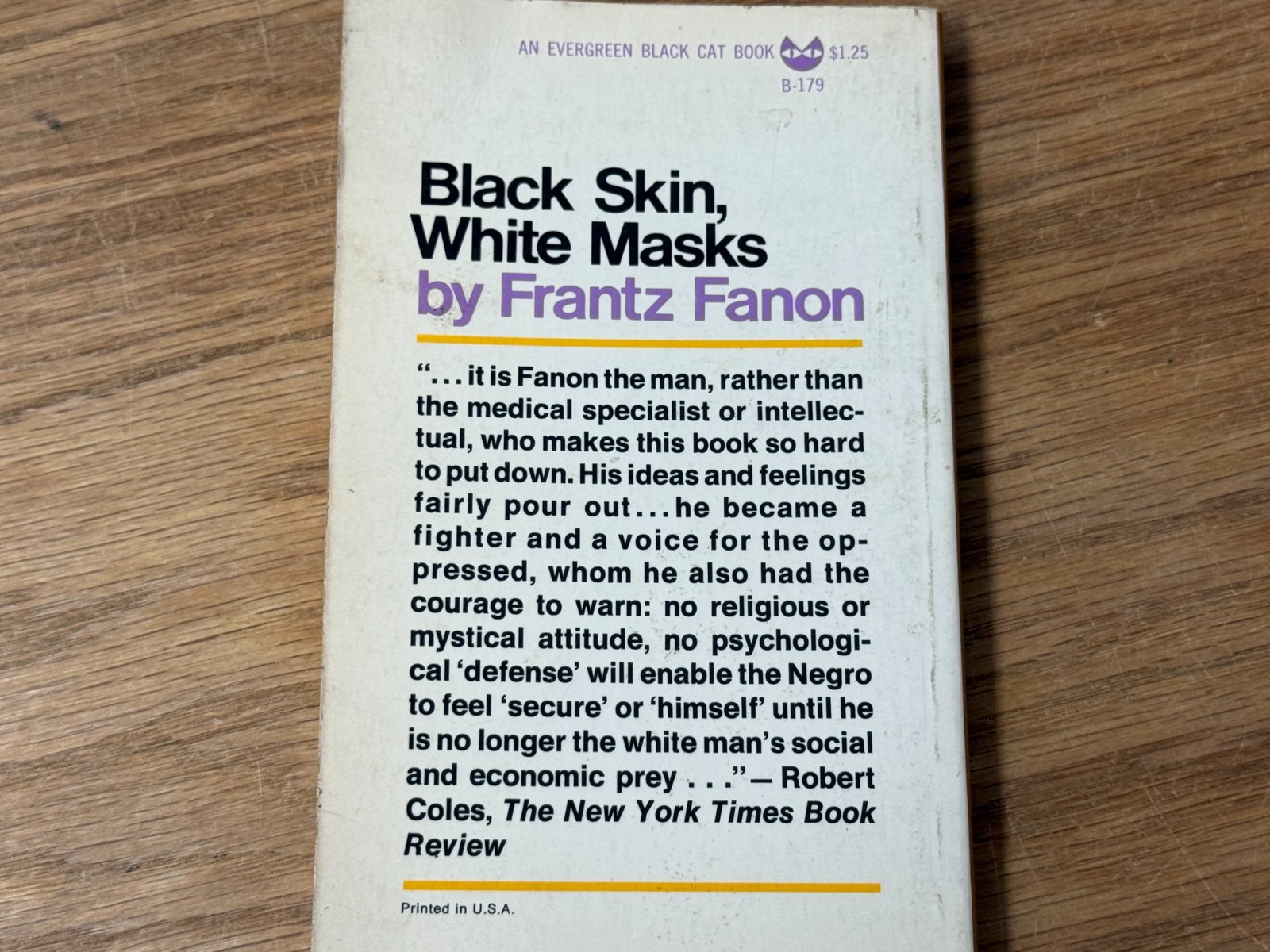 BLACK SKIN, WHITE MASKS by Frantz Fanon – 1st/2nd PB 1968 – Grove Black Cat
