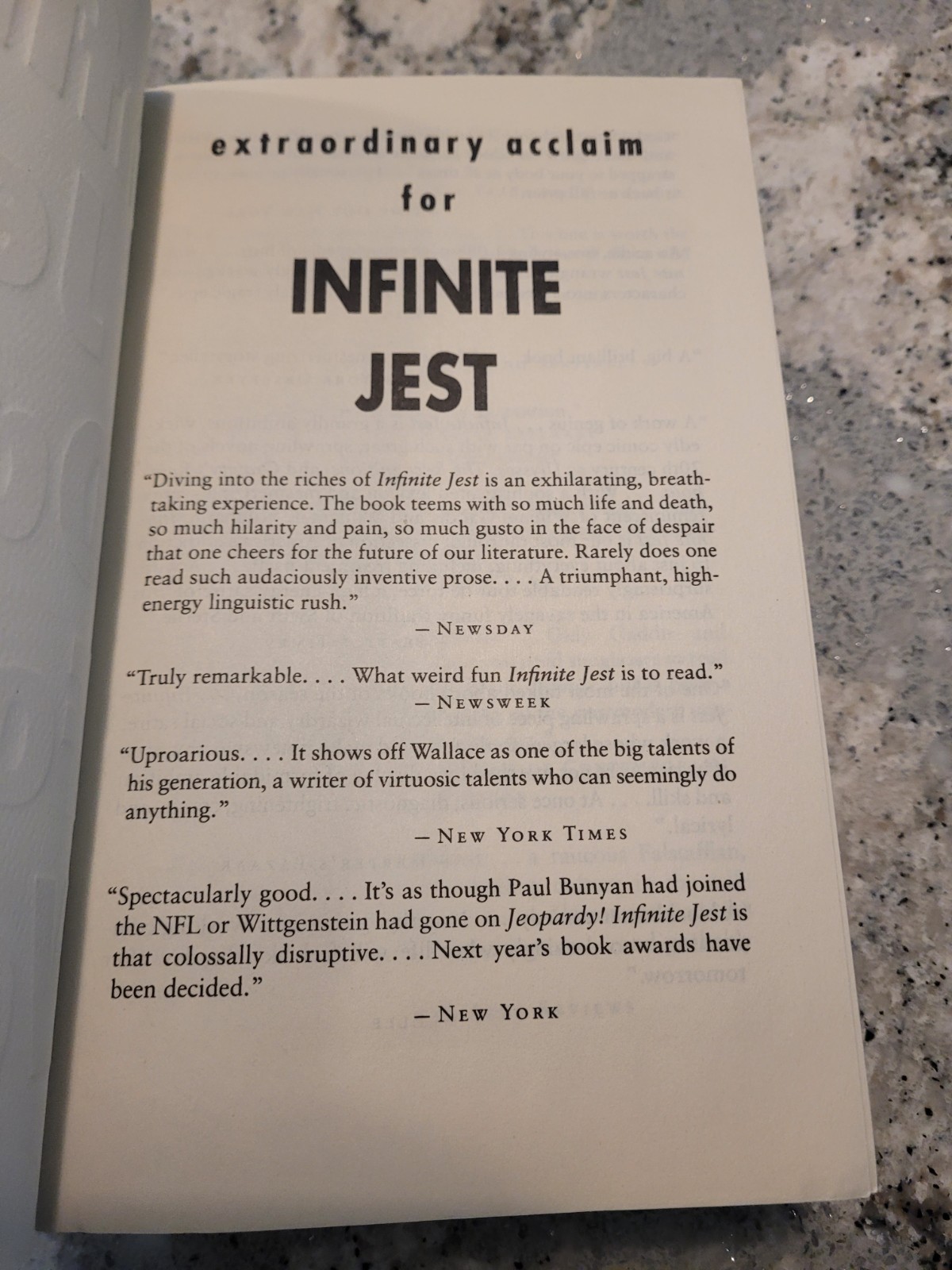 Infinite Jest 30th Anniversary Edition 9780316602921 by David Foster Wallace