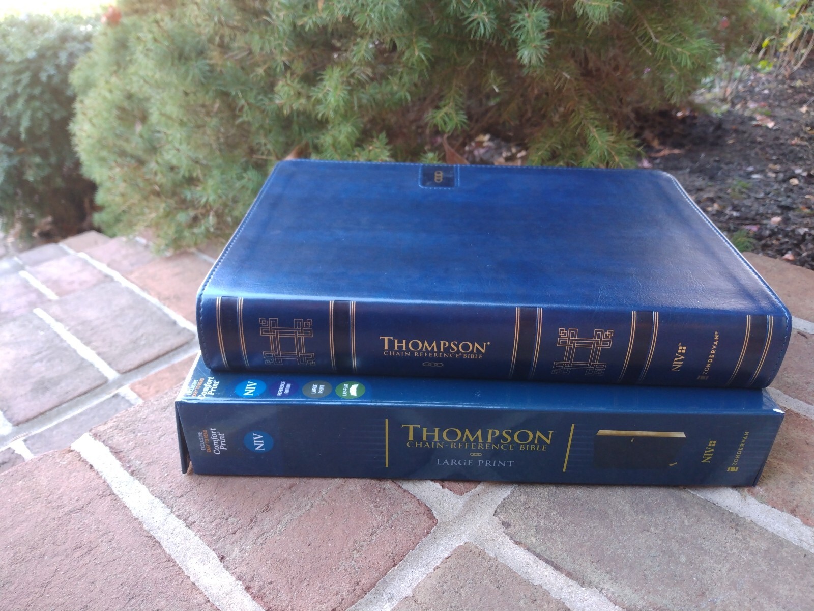 NIV Large Print Thompson Chain Reference Bible Navy~ Retails~89.99 Leathersoft