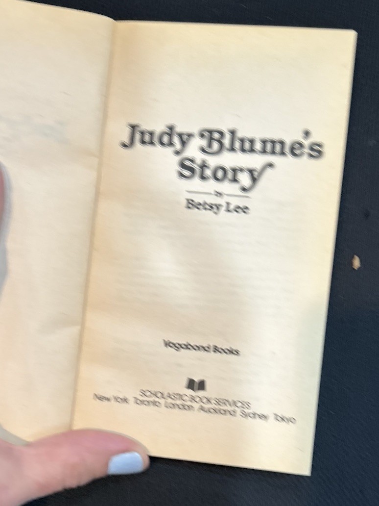 Judy Blume’s Story by Betsy Lee Vagabond Books Scholastic Paperback 1981
