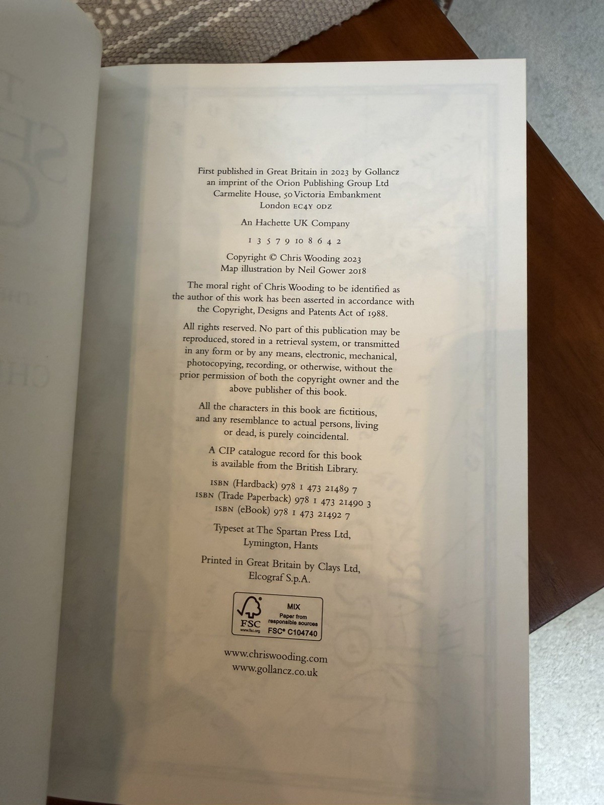 SIGNED Chris Wooding Ember Blade & the Shadow Casket Broken Binding 1st Print