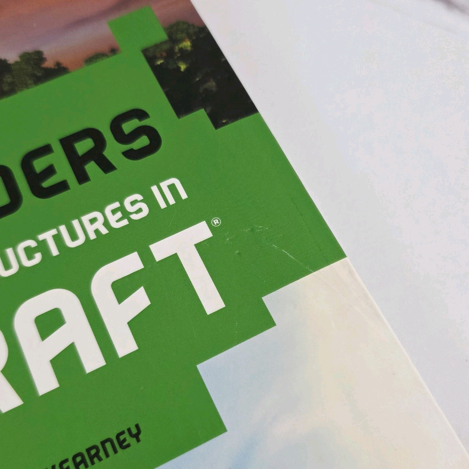 Minecraft Book How to Build Block Wonders Super Structures 256 Pages Game Guide