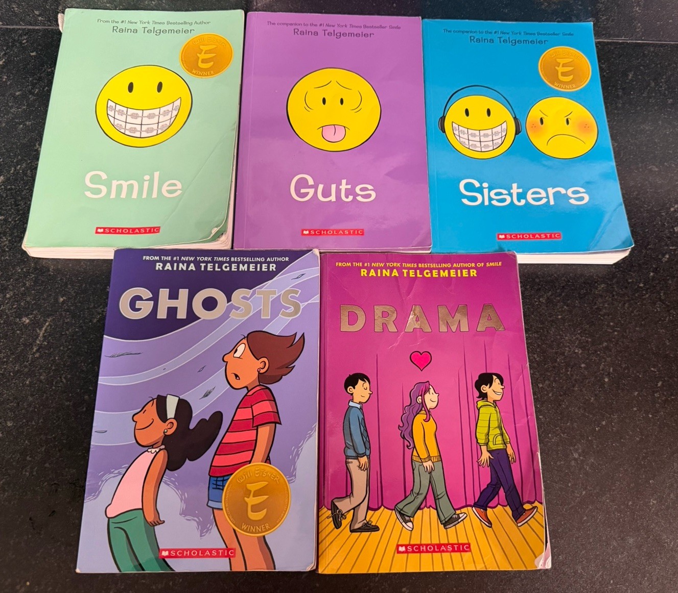 Raina Telgemeier 5 Book Lot Smile Sisters Guts Drama Ghosts Graphic Novels