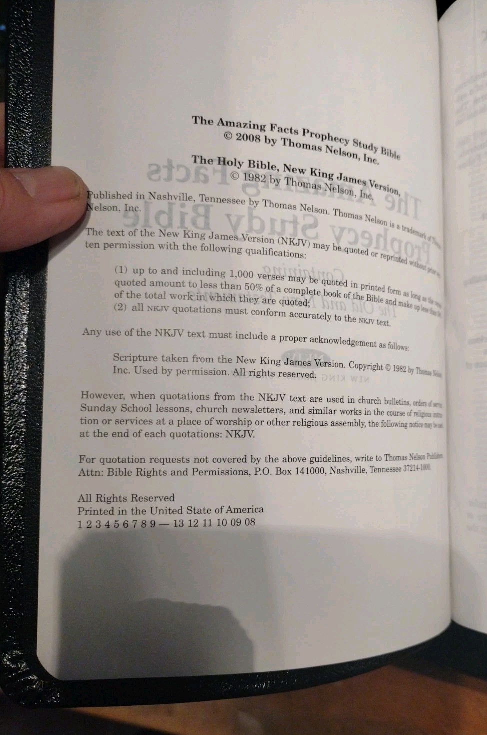 The Holy Bible Prophecy Study Edition. Nelson. 2008. Genuine Leather (8.5″ x 6″)