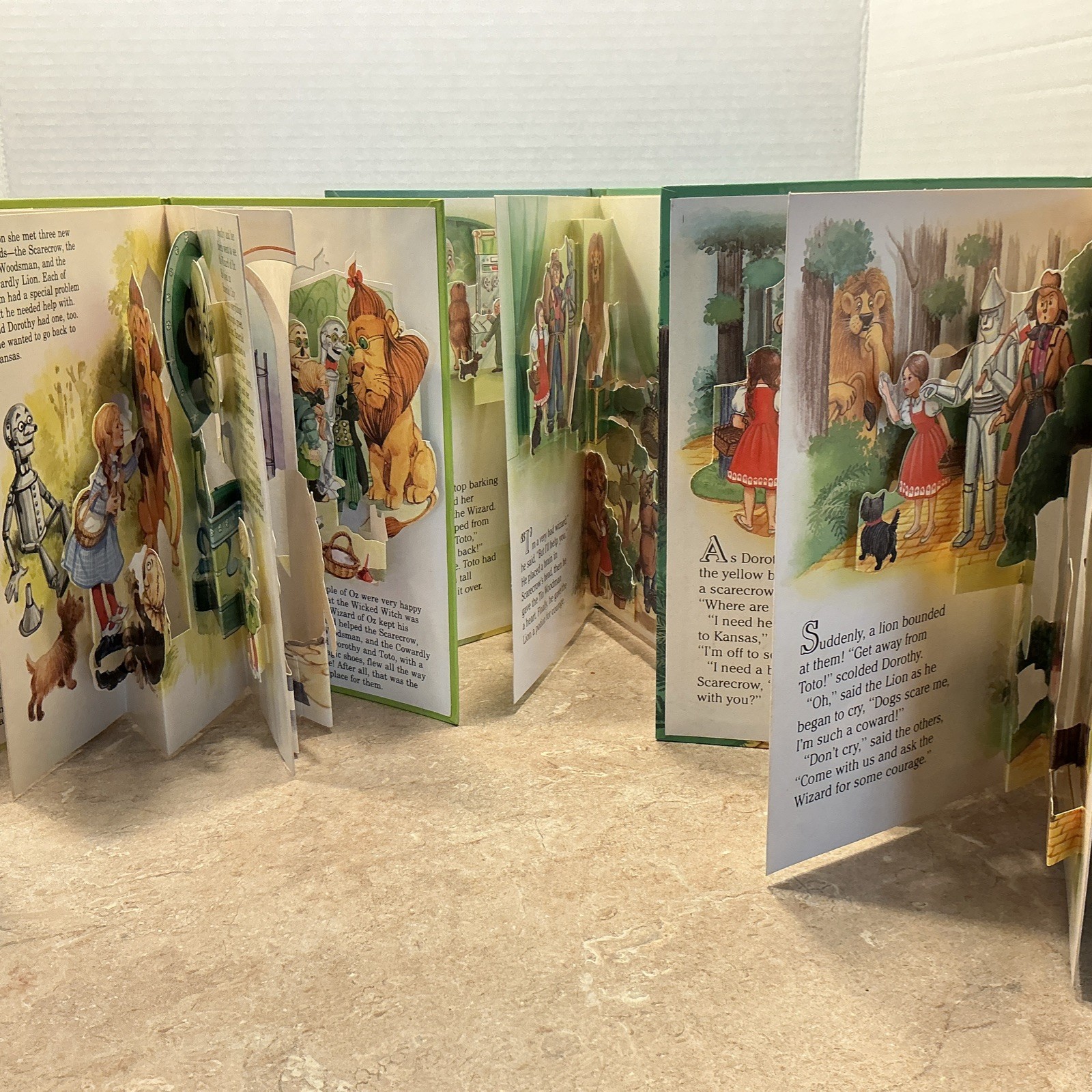 Lot Of 4 The Wizard Of Oz Pop-up Books Derrydale Books 1986 Or 1991