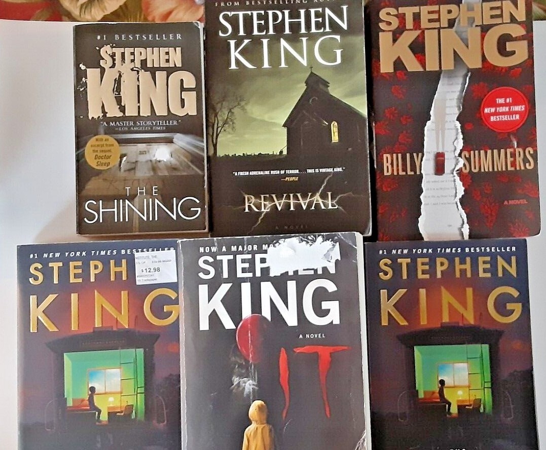 STEPHEN KING Paperback Books, YOU PICK the Title
