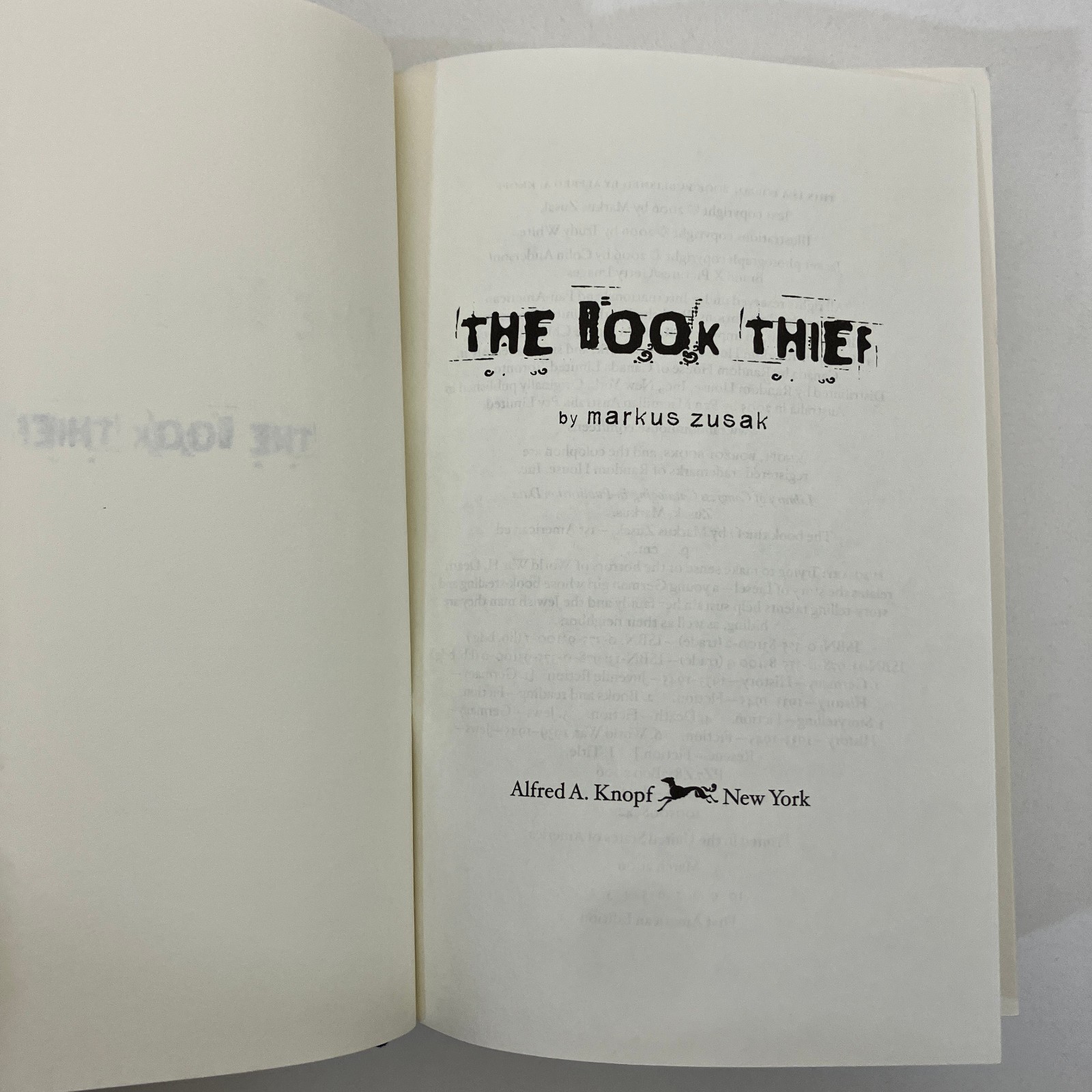 Markus Zusak The Book Thief First American Edition HCDJ 2006 Alfred A. Knopf