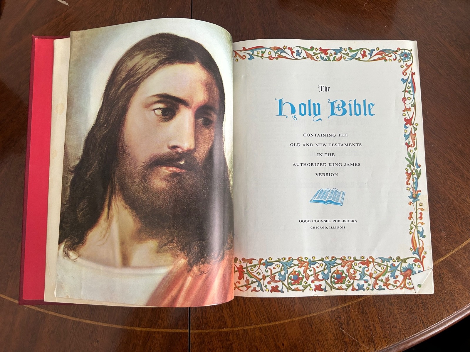 Vintage 1960 Good Counsel Publishing Holy Bible Guiding Light Edition King James