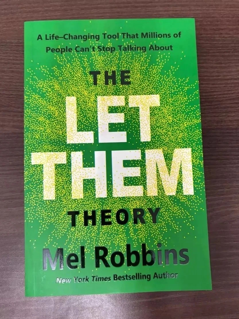 The Let Them Theory By Mel Robbins, Paperback USA STOCK…