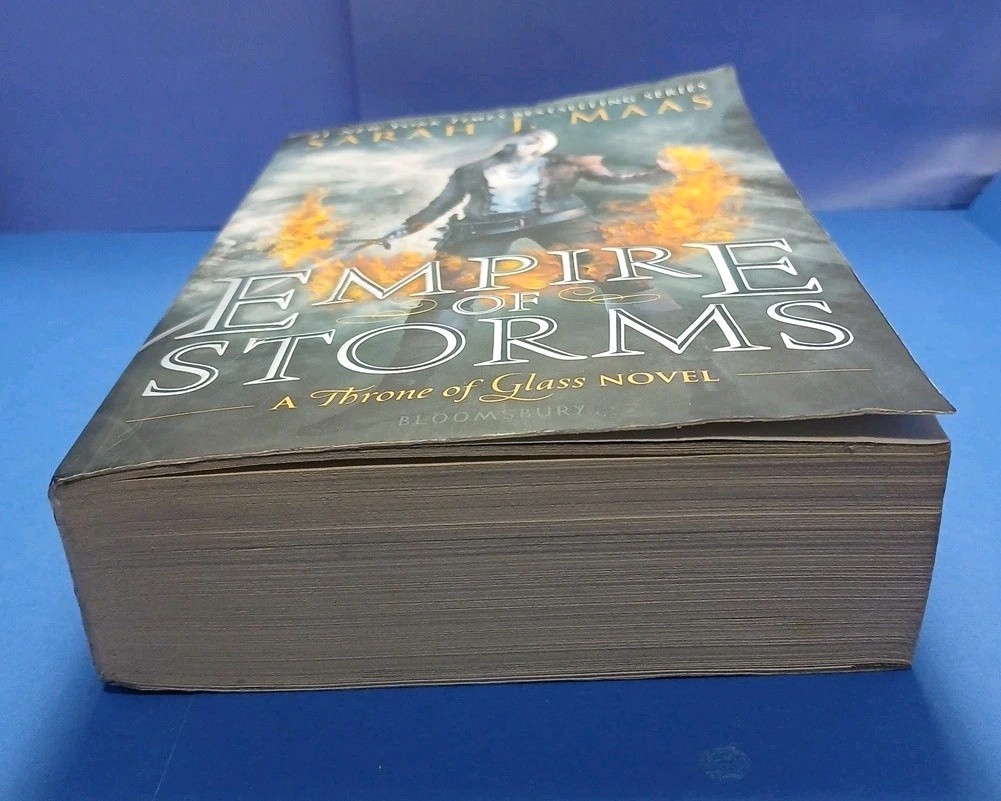 Throne of Glass Empire of Storms Sarah J. Maas Paperback OOP Original Cover