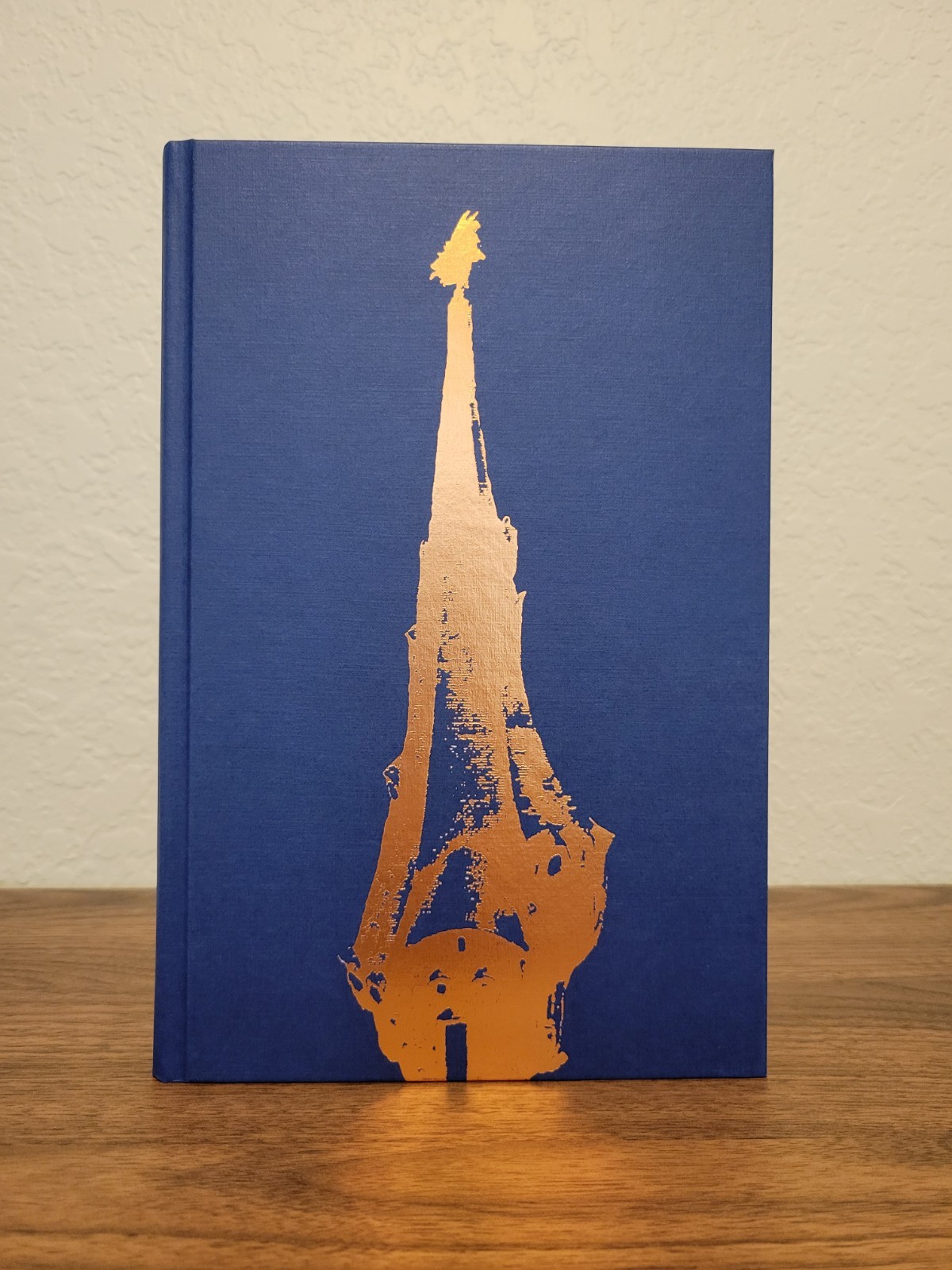 SIGNED Perdido Street Station by China Mieville Broken Binding