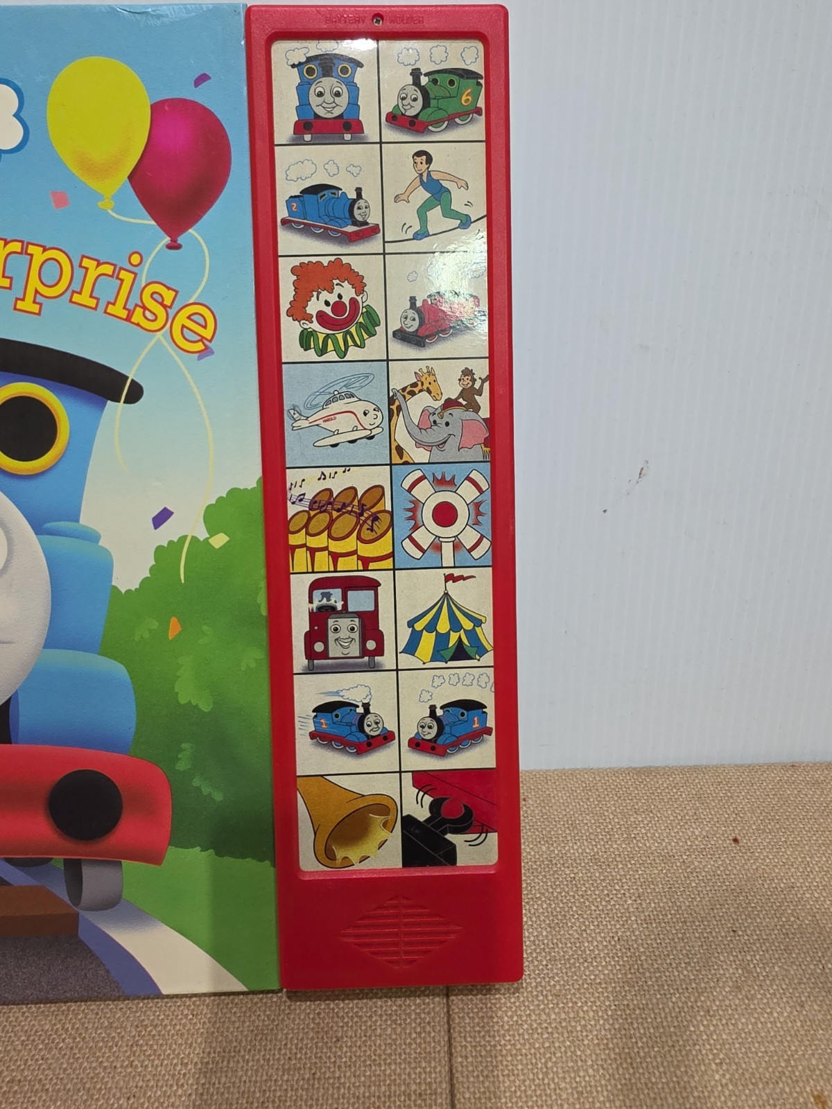 THOMAS THE TANK ENGINE: A NOISY SURPRISE: PLAY-A-SOUND By No Author
