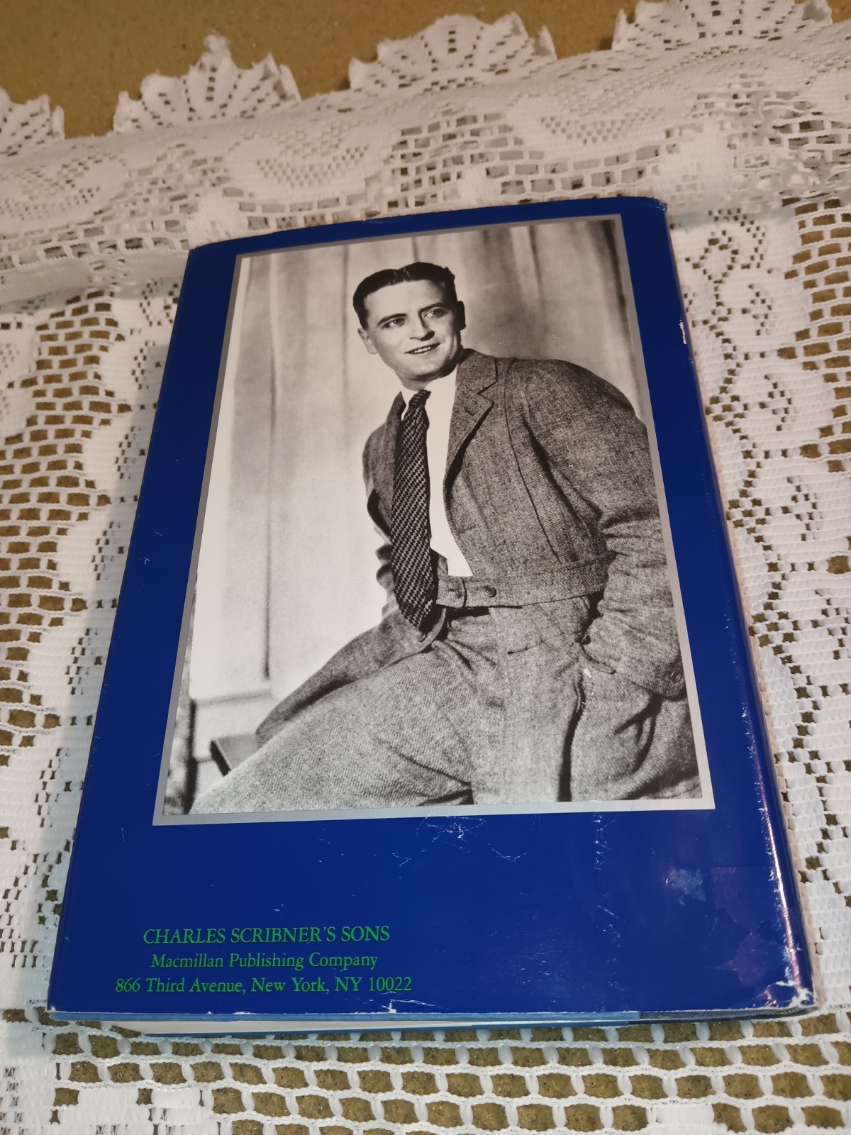 Vintage “The Short Stories of F. Scott Fitzgerald”Hardcover Dust Jacket 1989
