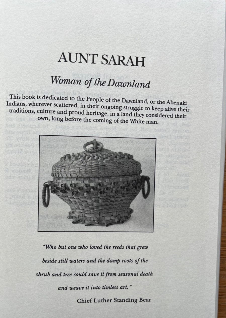 AUNT SARAH: WOMAN OF THE DAWNLAND. Trudy Ann Parker. SIGNED. 1994. VG HC/VG DJ.