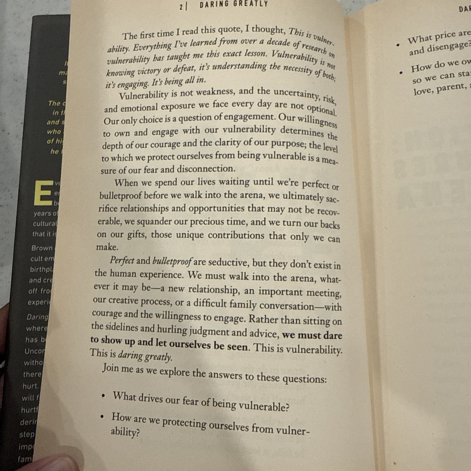 Daring Greatly : How the Courage to Be Vulnerable Transforms the Way We Live,…