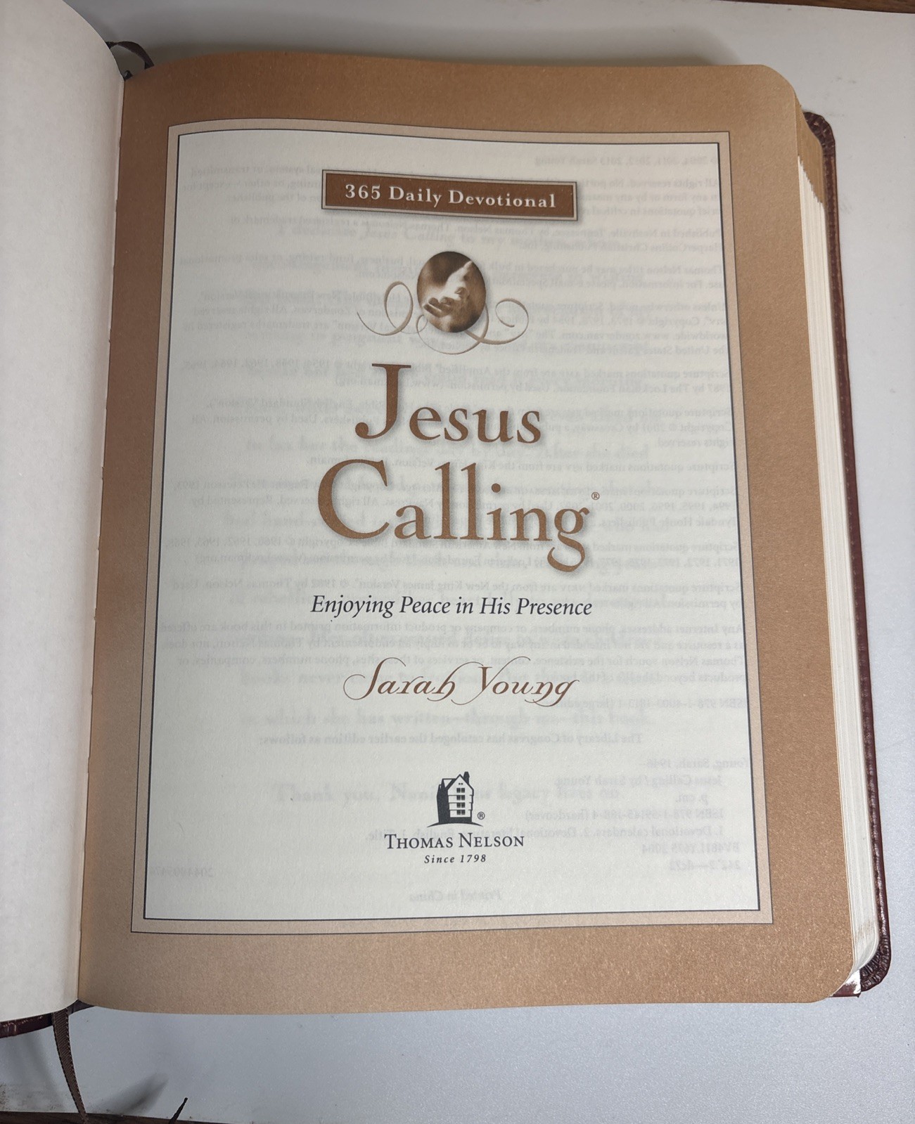 Jesus Calling, Large Text Brown Leathersoft, with Full Scriptures~New