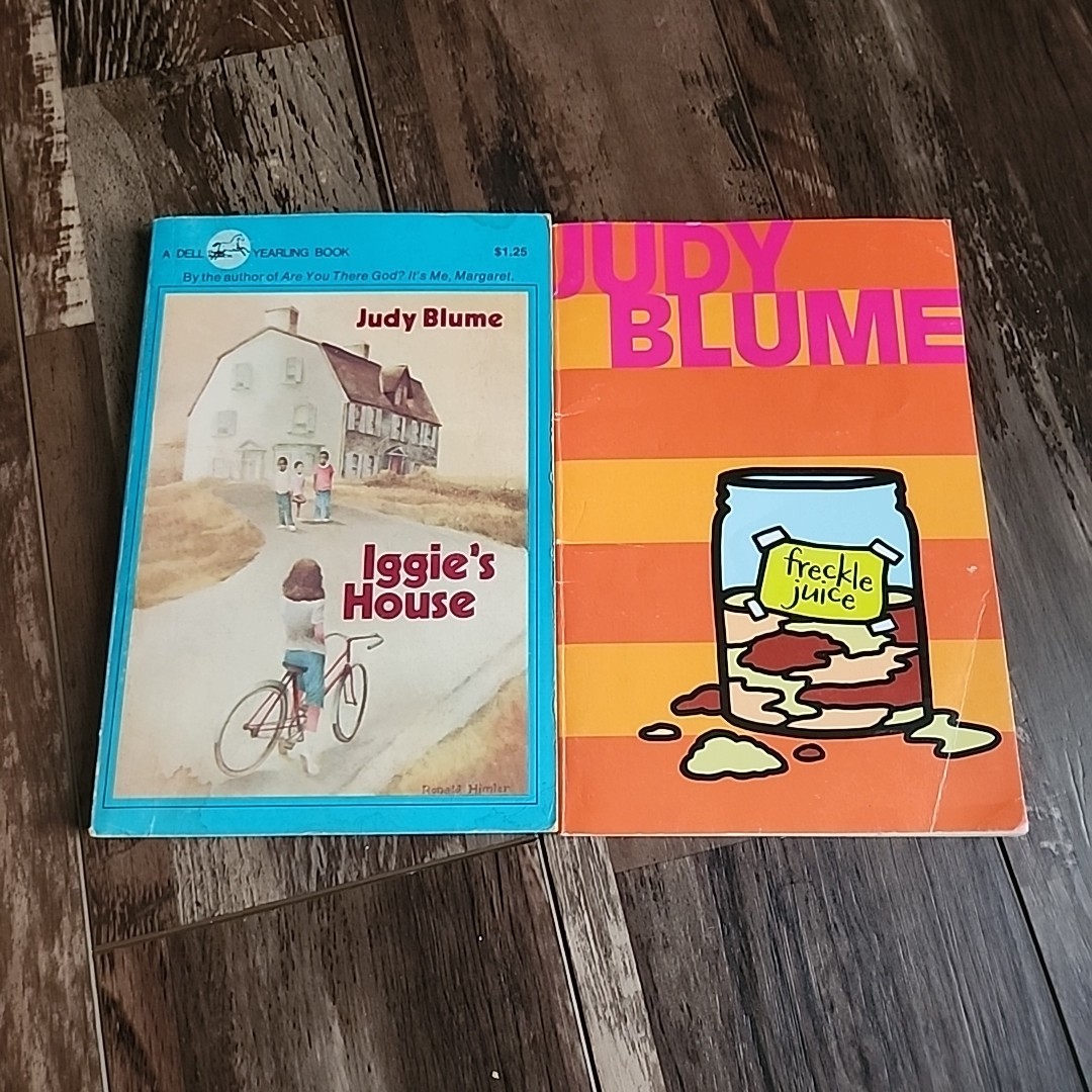 Lot of 11 Judy Blume Books Paperbacks – Superfudge Iggies House Freckle Juice