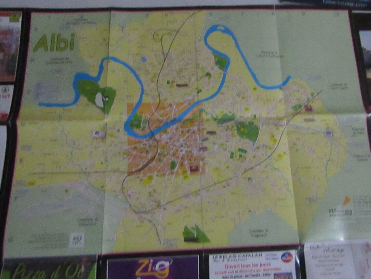ALBI THE EPISCOPAL CITY PAPERBACK BOOK 2011 48 PAGES 6.5 X 9.5 IN