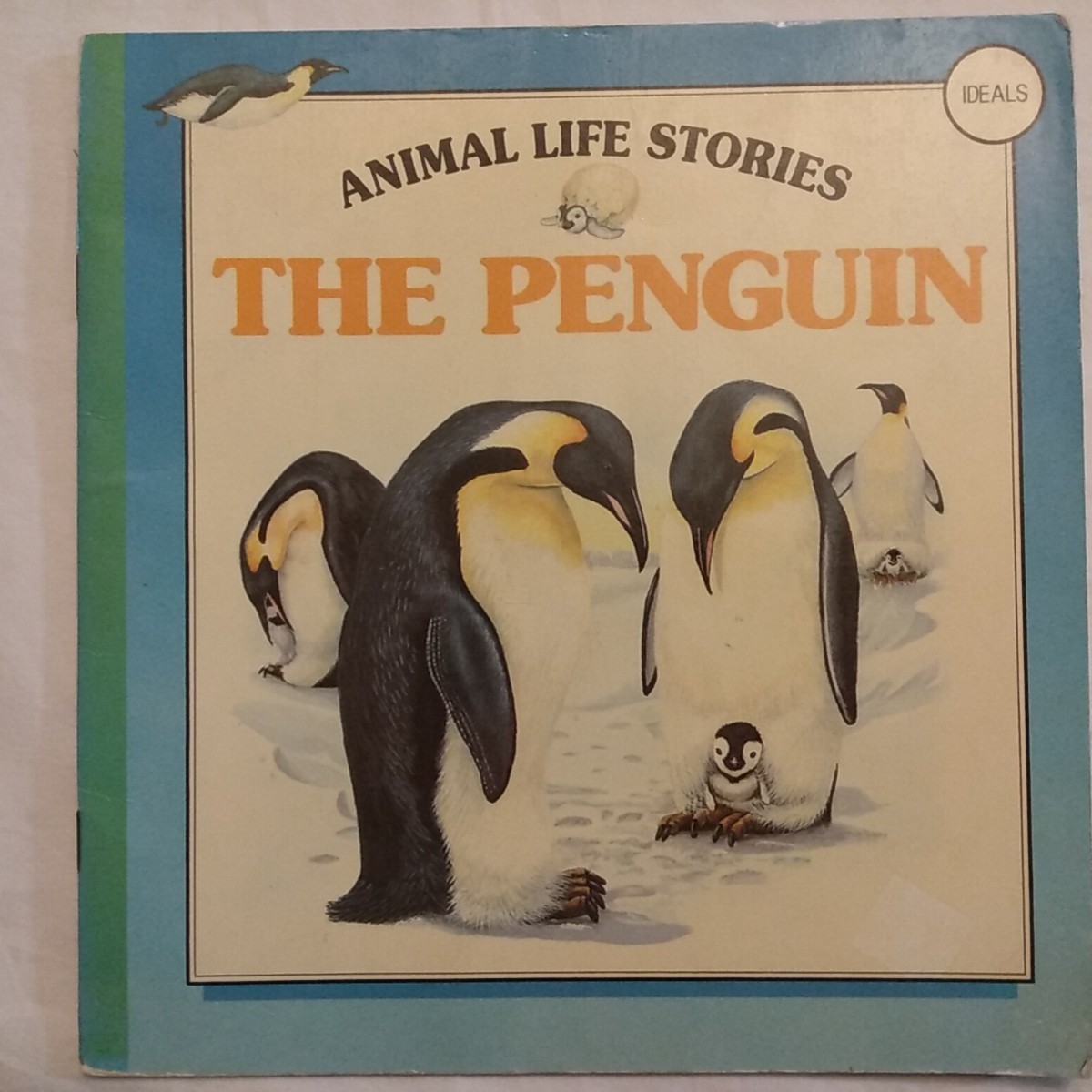 12 Books Children Pepito United Nations Wizard Oz Three Bears Rescuers Penguin