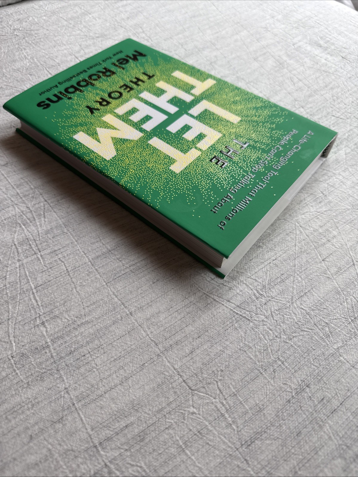 Let Them Theory: A Life-Changing Tool That Millions of People Use Mel Robbins