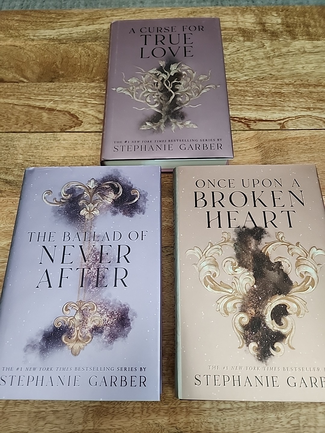 Once Upon a Broken Heart Hardcover Set (B&N Exclusive Edition) Stephanie Garber