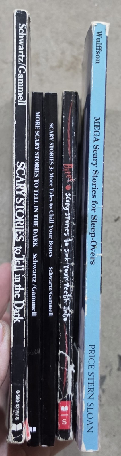 Lot 5 SCARY STORIES TELL IN DARK Alvin Schwartz Set More 3 for sleepovers Bites
