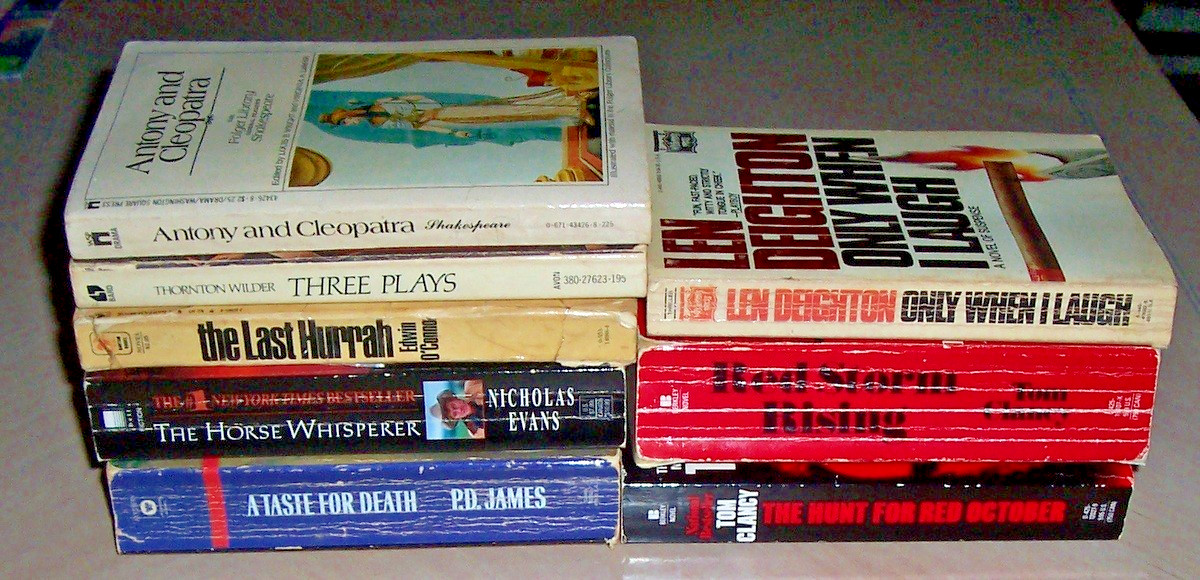 5+ lbs paperbacks * mixed lot vintage/newer * various genres & authors