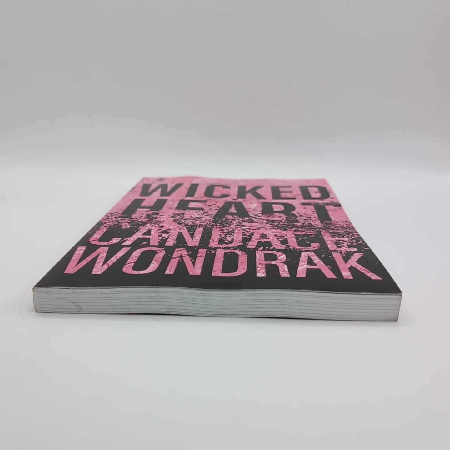 ​SIGNED – Wicked Heart by Candace Wondrak (Bookish Buys Exclusive Edition)
