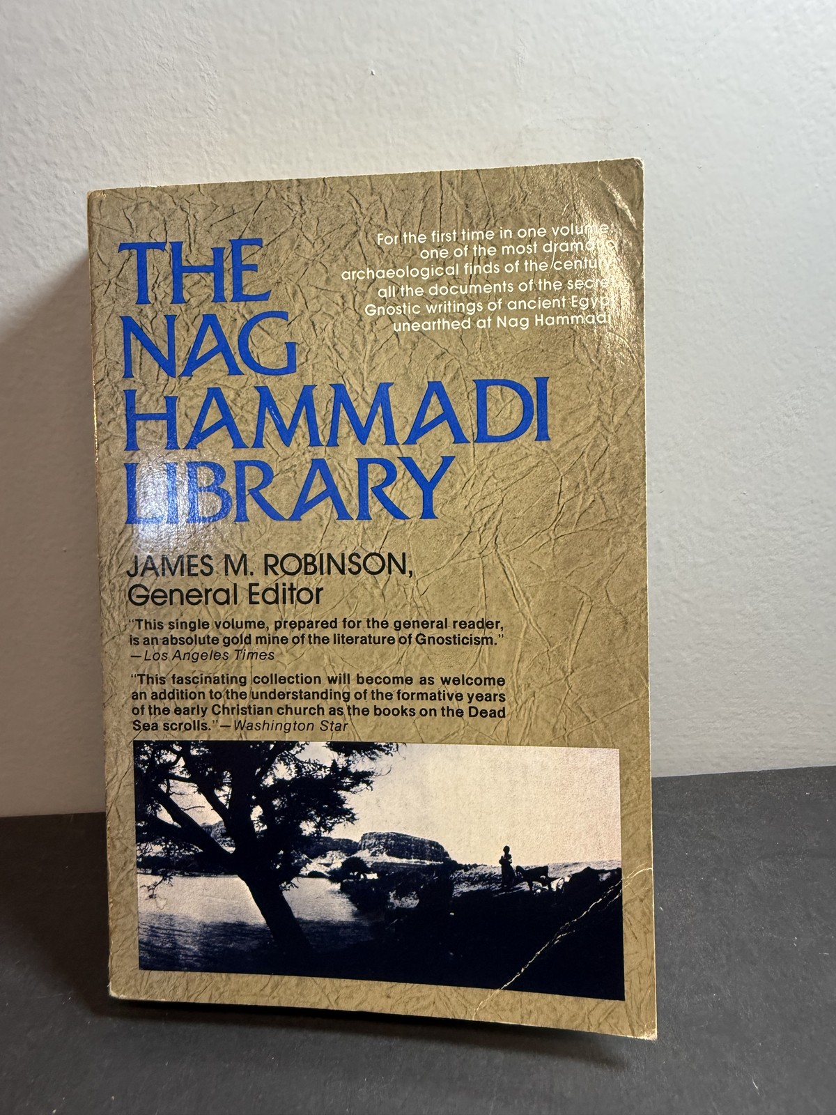 The Nag Hammadi Library James M. Robinson General Editor Paperback 1981 Gnostic