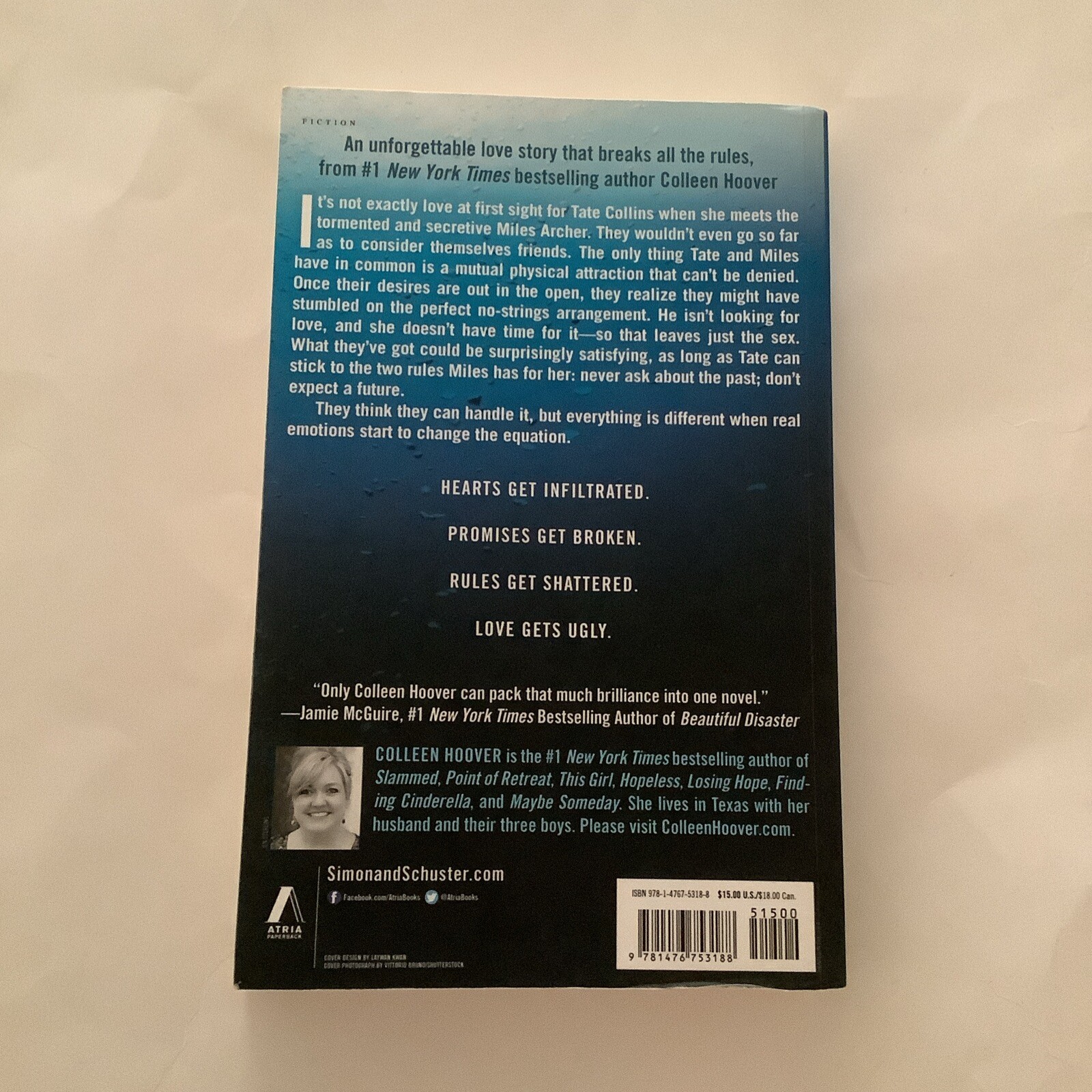Ugly Love: A Novel Hoover, Colleen Paperback