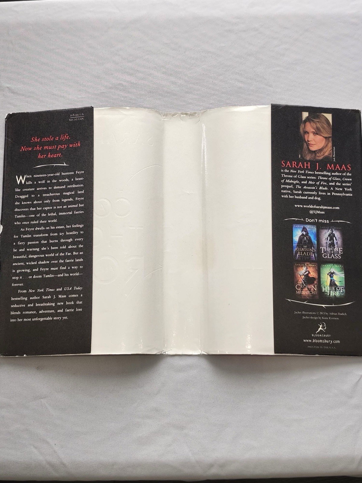 A Court of Thorns and Roses by Sarah J Maas First Edition 2015 Hardcover