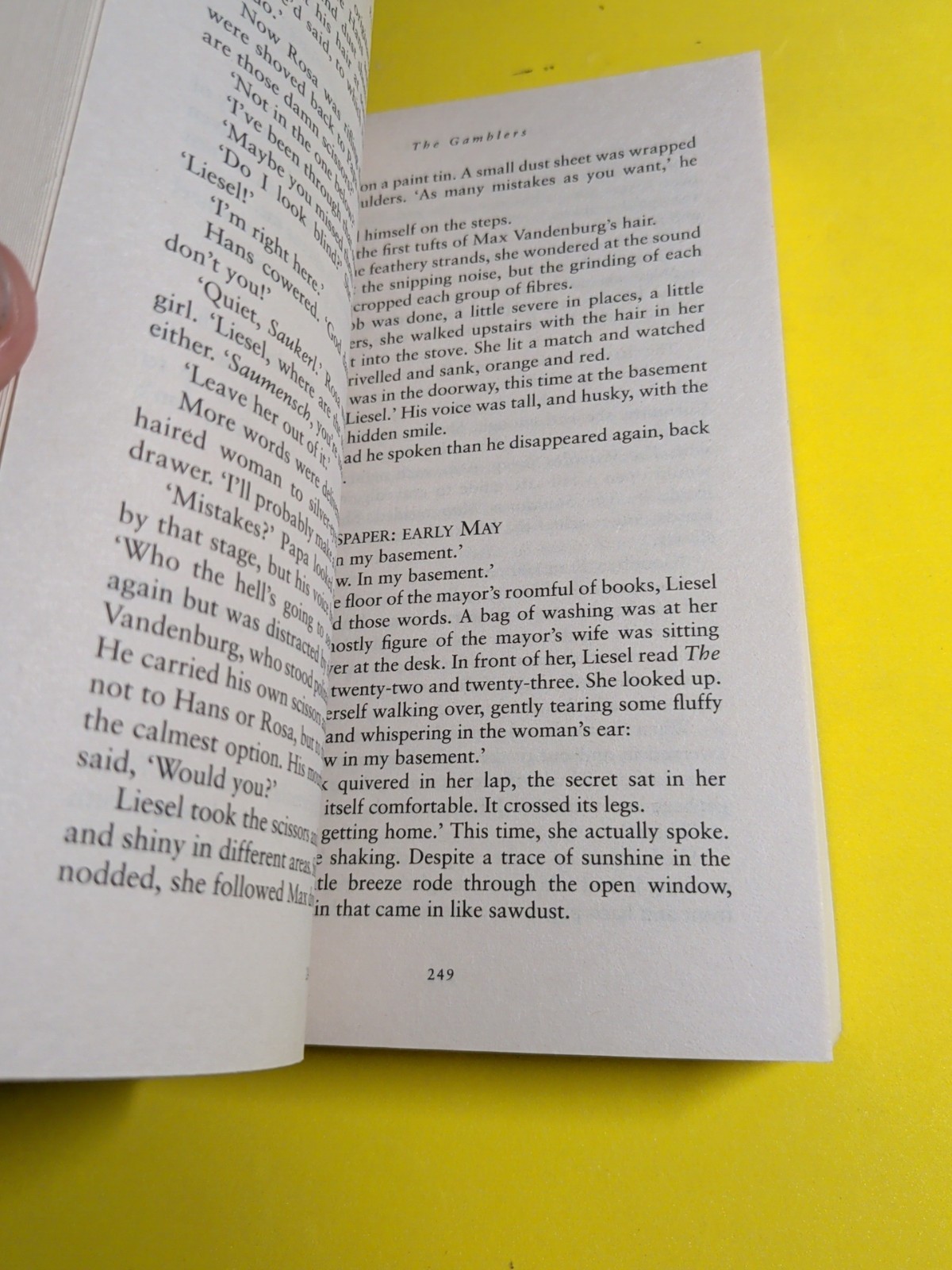 The Book Thief – Paperback By ZUSAK,MARKUS