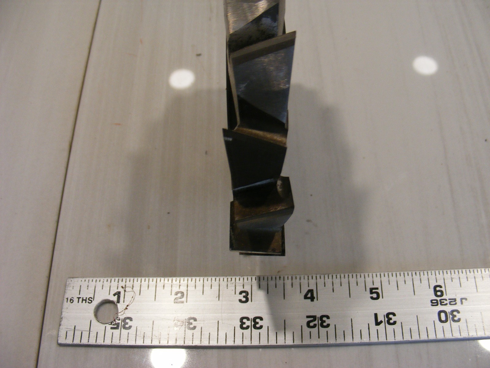 5″ x 3/4″ x 1 1/4″ Bore Side Milling Cutter, Staggered Teeth, Moly 34755